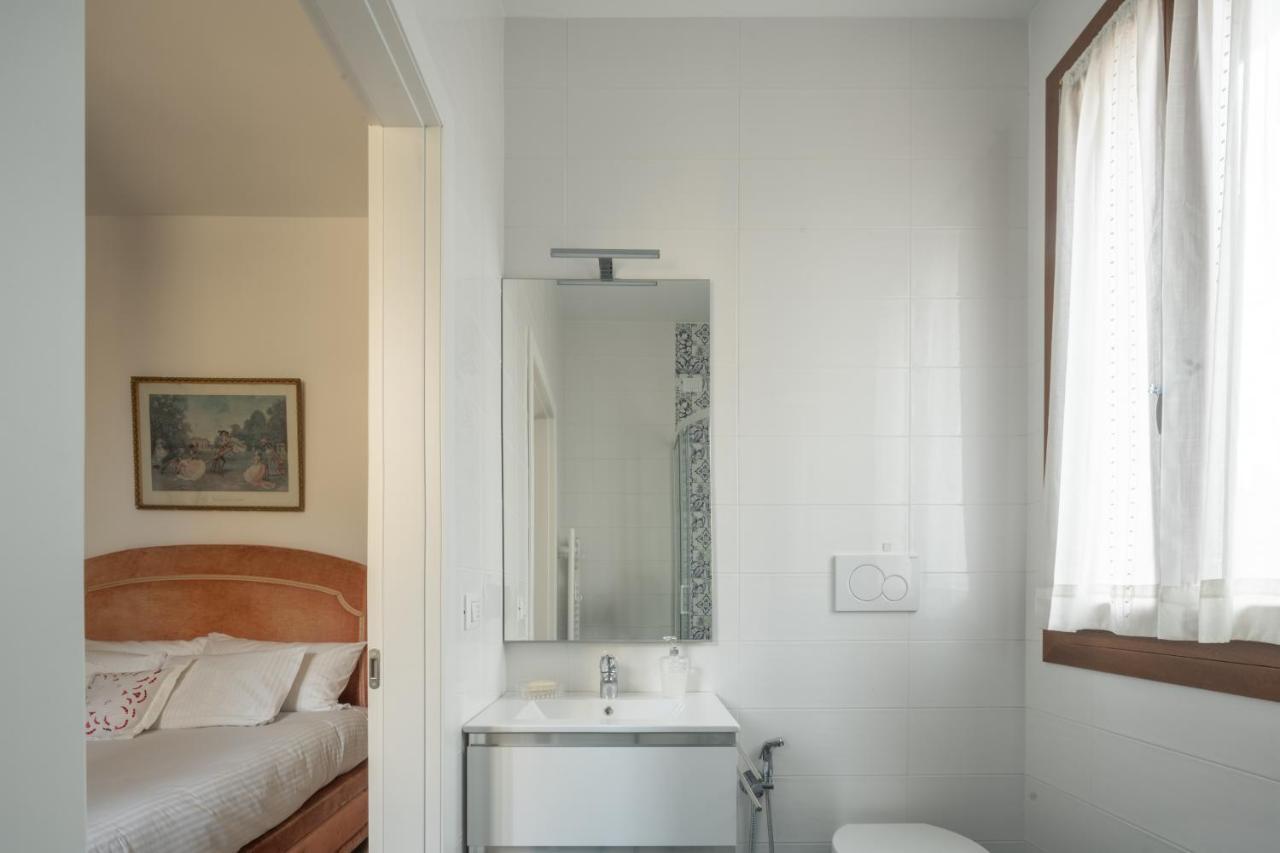 Tiepolo Apartment In The Biennale District R&R Венеция Экстерьер фото